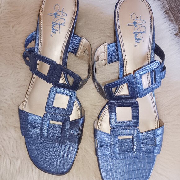 Blue Beauties! Faux-Reptile Heeled Evening Sandals - Picture 2 of 4
